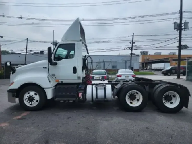 2019 NAVISTAR INTERNATIONAL LT625 DAYCAB T/A