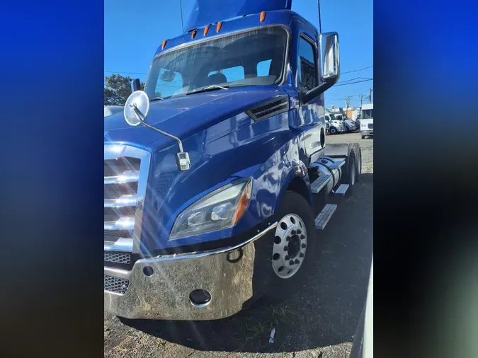 2019 FREIGHTLINER/MERCEDES NEW CASCADIA PX126646c1fac0971c703810e65785b238120c0