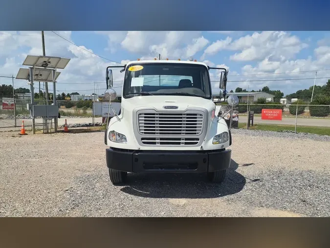 2020 FREIGHTLINER/MERCEDES M2 112