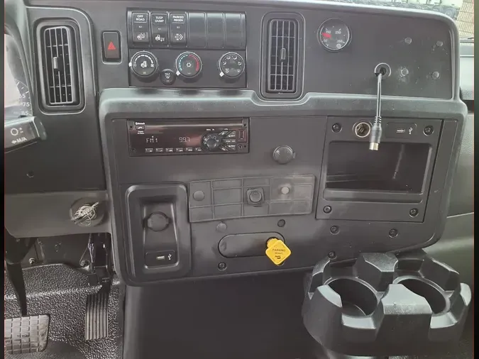 2020 NAVISTAR INTERNATIONAL MV607 (4X2)