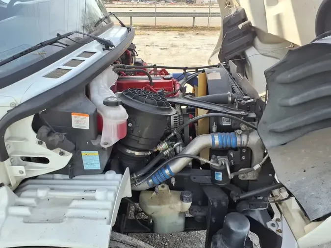 2019 FREIGHTLINER/MERCEDES M2 106