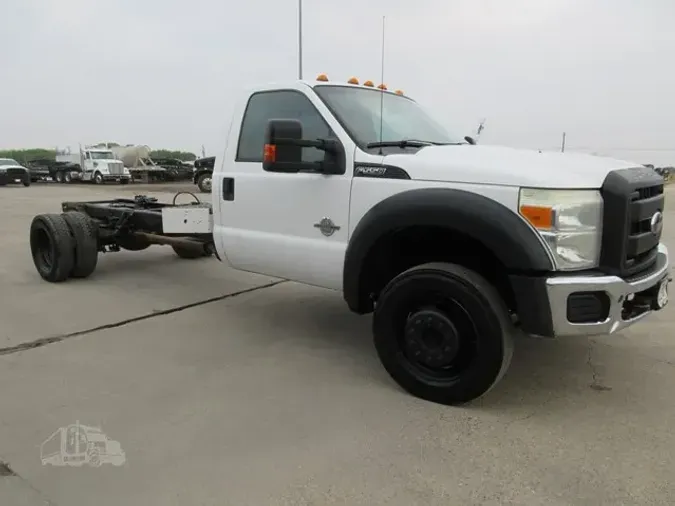 2015 FORD F550 XL