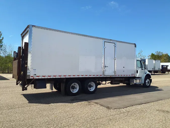 2017 FREIGHTLINER/MERCEDES M2 106