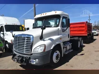 2012 FREIGHTLINER CASCADIA 125