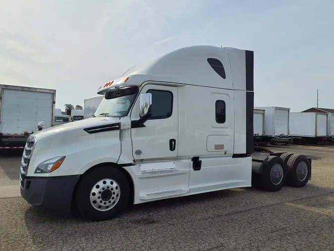 2018 FREIGHTLINER/MERCEDES NEW CASCADIA PX12664