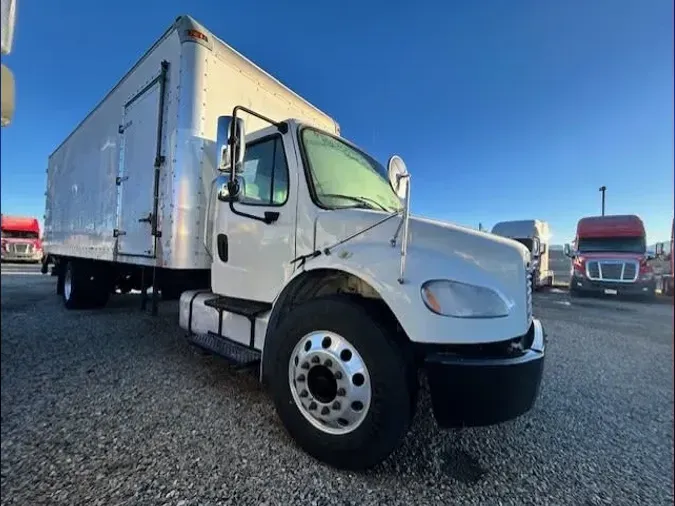 2015 FREIGHTLINER/MERCEDES M2 106