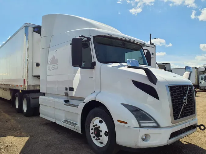 2019 VOLVO VNR64T-640