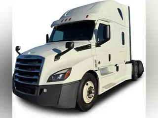 2020 Freightliner Cascadia