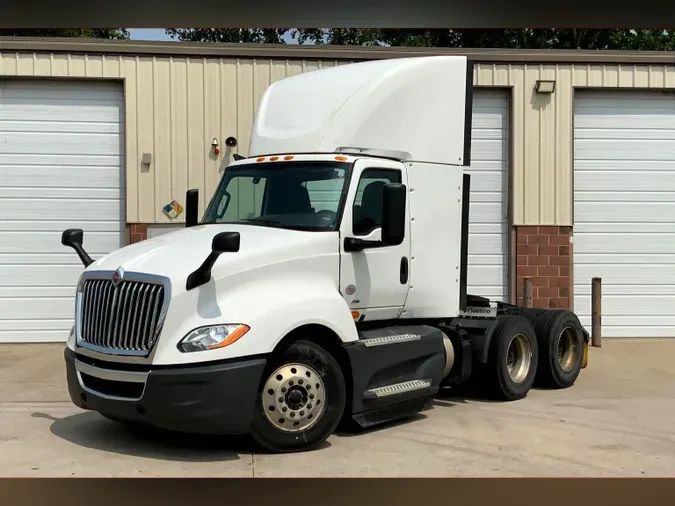 2021 INT LT625 6x4