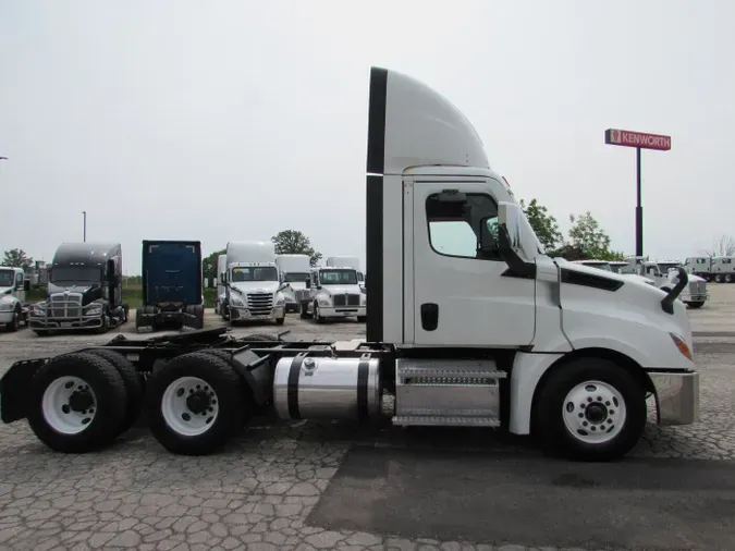 2020 Freightliner Cascadia