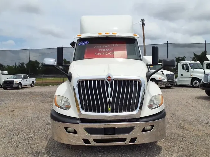 2019 NAVISTAR INTERNATIONAL LT625 DAYCAB T/A