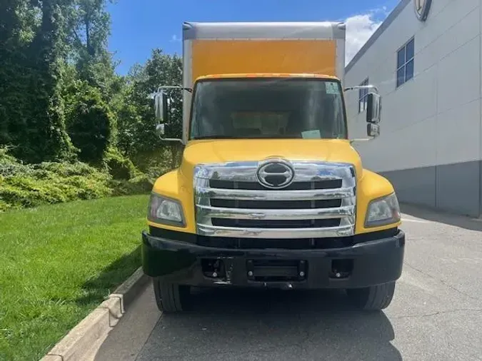 2020 Hino 268A