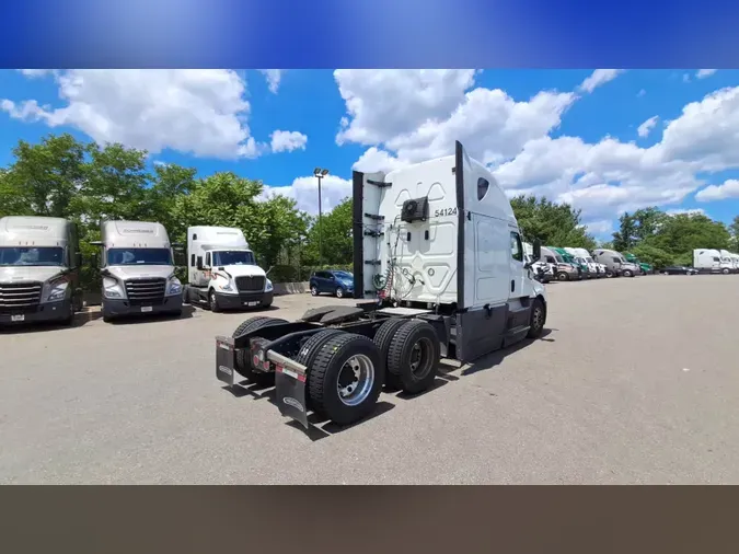 2023 Freightliner Cascadia 1266c52137410e8abdac3ee482ba92870f7