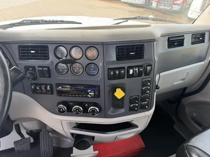 2019 Peterbilt 567