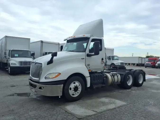 2019 NAVISTAR INTERNATIONAL LT625 DAYCAB T/A6c574be565796af2100fdc8ed22fb024