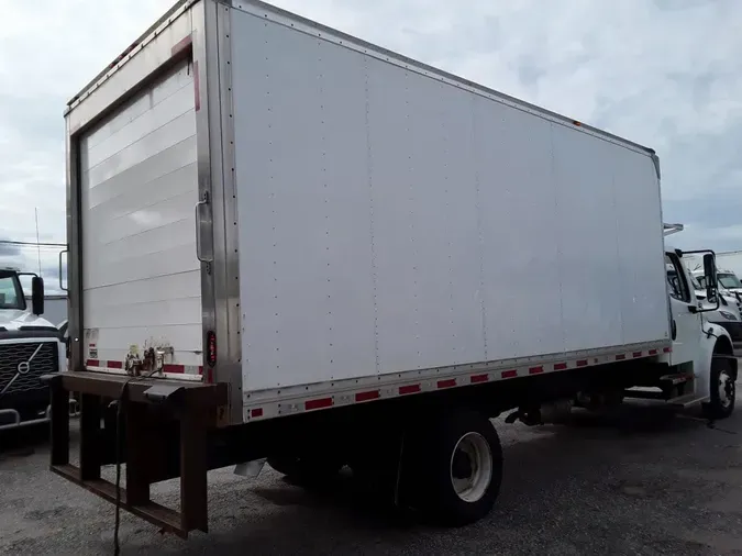 2020 FREIGHTLINER M2 106