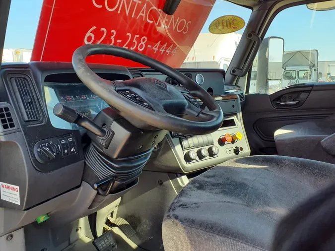 2019 NAVISTAR INTERNATIONAL LT625 DAYCAB T/A