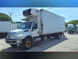 2020 NAVISTAR INTERNATIONAL MV607 (4X2)