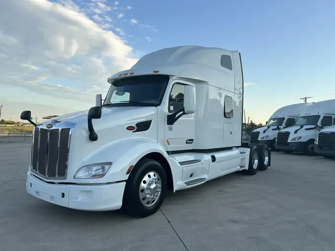 2022 Peterbilt 579