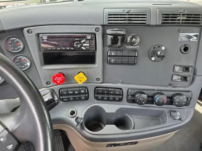 2020 FREIGHTLINER CASCADIA 125
