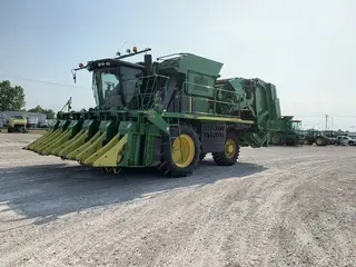 2018 John Deere CP690