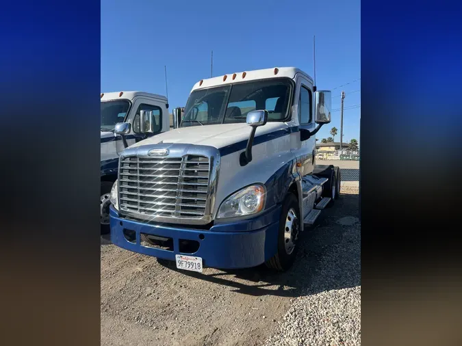 2018 FREIGHTLINER/MERCEDES CASCADIA 1256c64fb39c65089ff7b1797a9eafa6006