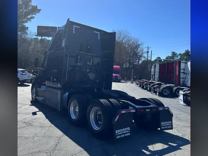 2019 FREIGHTLINER CASCADIA 126