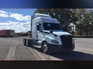 2022 Freightliner Cascadia 126