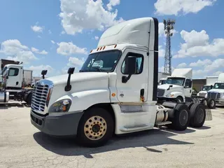 2018 FREIGHTLINER CASCADIA 125
