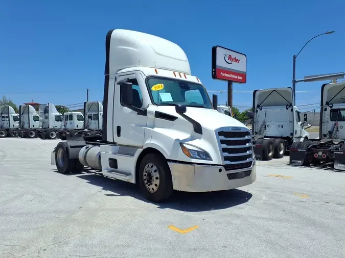 2021 FREIGHTLINER/MERCEDES CASCADIA PX11642ST6c6ac5fc081dbd4a454df4c6abb2ca2e