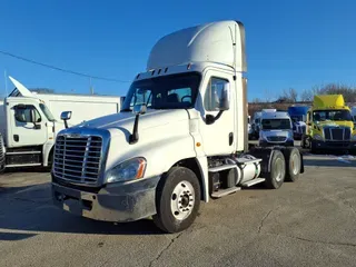 2017 FREIGHTLINER/MERCEDES CASCADIA 125