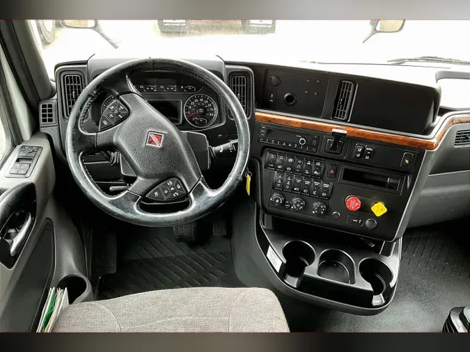 2021 INT LT625 6x4