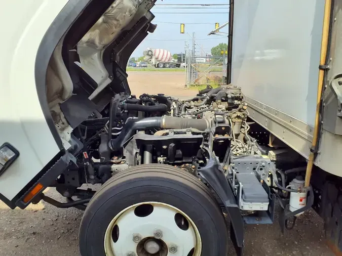 2019 ISUZU NPR