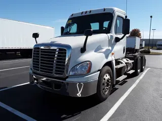 2016 FREIGHTLINER/MERCEDES CASCADIA 125