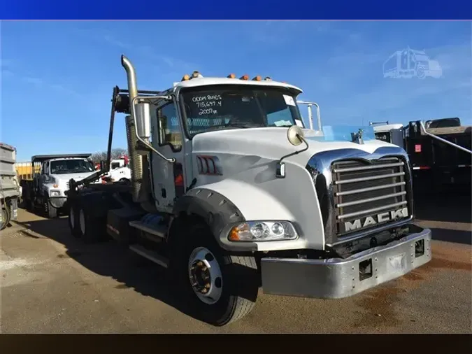 2007 MACK GRANITE CTP713