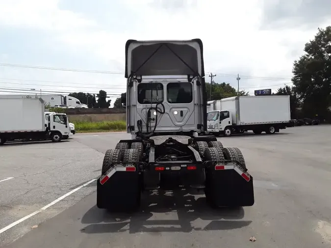 2020 FREIGHTLINER/MERCEDES NEW CASCADIA PX126646c76fbc1e1af99cb40a5f8f9e92f00d3