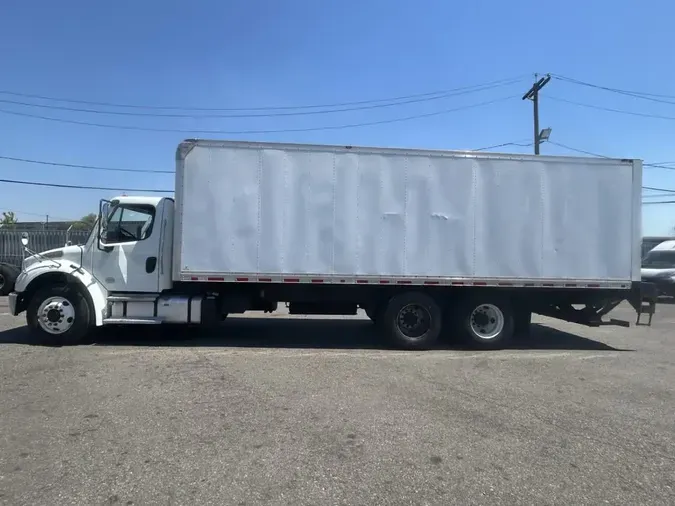 2019 FREIGHTLINER/MERCEDES M2 106