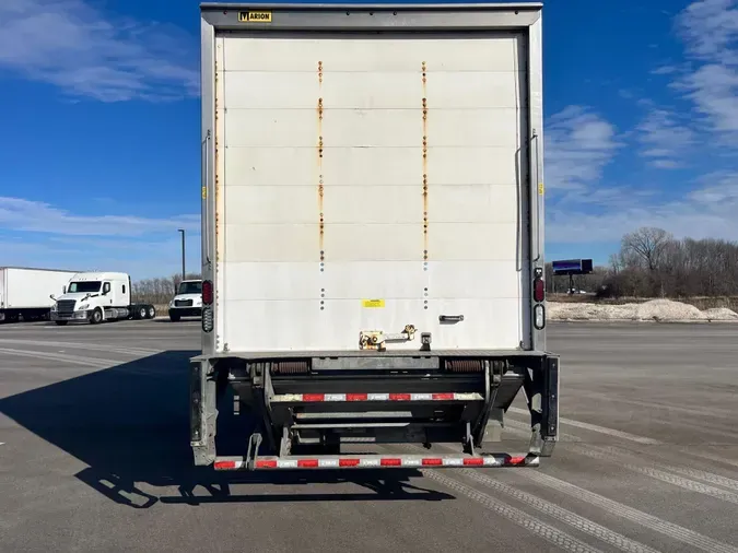 2021 Freightliner M2 106