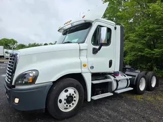 2017 FREIGHTLINER CASCADIA 125