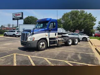 2020 FREIGHTLINER/MERCEDES CASCADIA 125