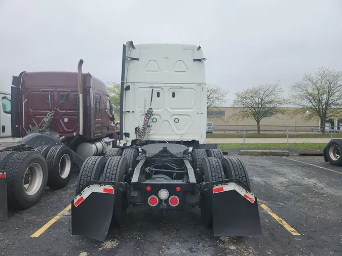 2019 FREIGHTLINER/MERCEDES NEW CASCADIA PX12664