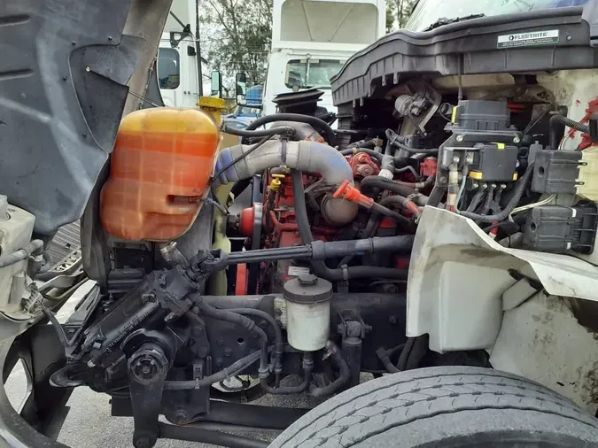 2019 NAVISTAR INTERNATIONAL MV607 (4X2)