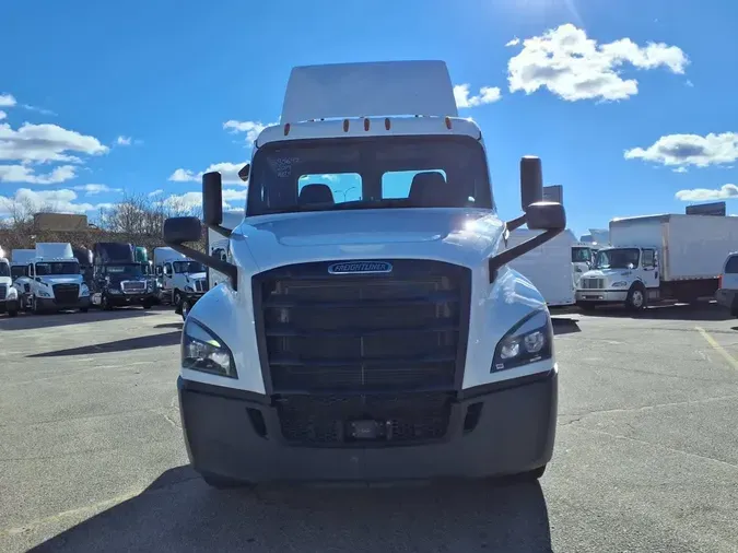 2019 FREIGHTLINER/MERCEDES CASCADIA