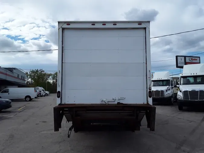 2018 FREIGHTLINER/MERCEDES M2 106