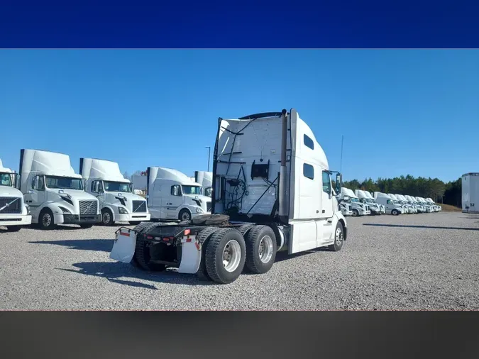 2020 Volvo VNL 760