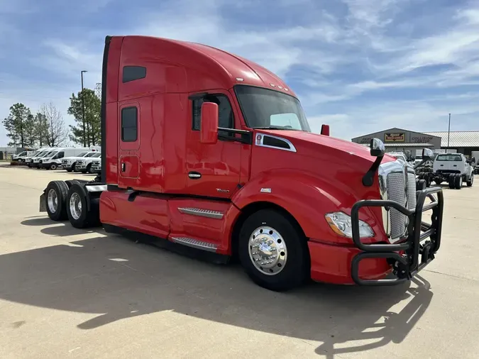 2021 Kenworth T680