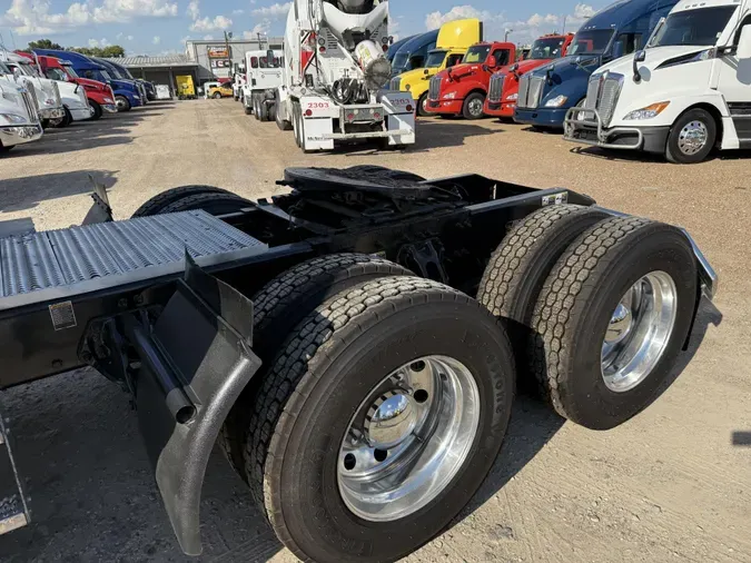 2022 Peterbilt 579