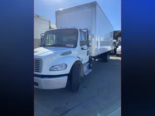 2018 FREIGHTLINER/MERCEDES M2 106