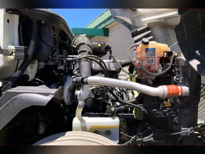 2021 INT LT625 6x46c8b21470b76144dc0039eb64556a041