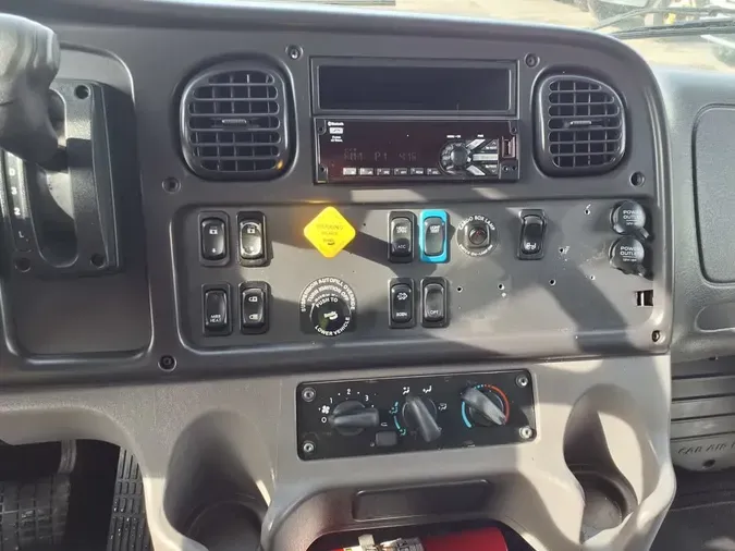 2020 FREIGHTLINER/MERCEDES M2 1066c8b9be280cf0cf351edc814351ec7e4